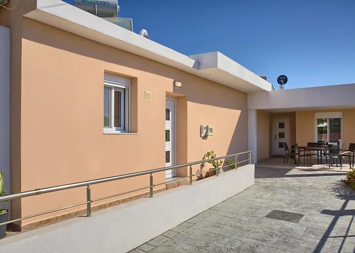 Paul\'S Garden Luxury House